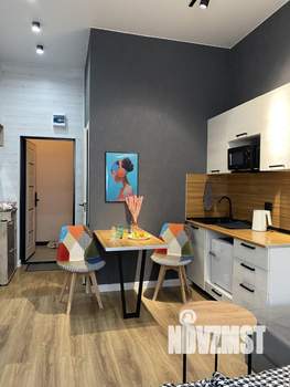 Студия квартира, посуточно, 25м2, 1/8 этаж