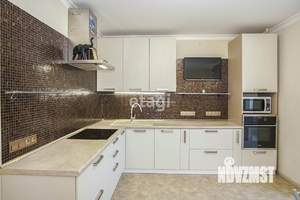 3-к квартира, на длительный срок, 101м2, 10/12 этаж