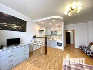 Студия квартира, посуточно, 35м2, 2/13 этаж