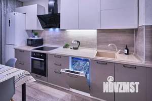 1-к квартира, посуточно, 49м2, 1/1 этаж