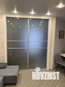 Студия квартира, посуточно, 41м2, 10/14 этаж