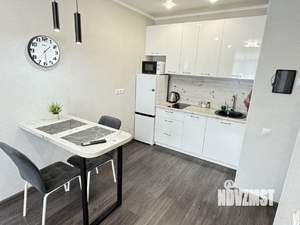 Студия квартира, посуточно, 28м2, 21/25 этаж