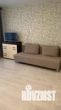 Студия квартира, посуточно, 33м2, 5/17 этаж
