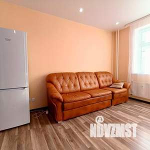 1-к квартира, посуточно, 53м2, 1/1 этаж