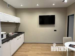 2-к квартира, посуточно, 40м2, 4/23 этаж