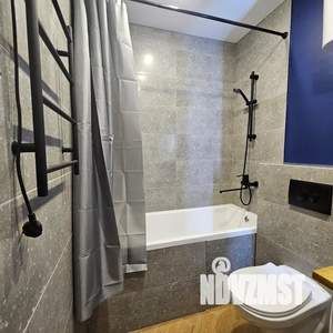 1-к квартира, посуточно, 40м2, 1/18 этаж