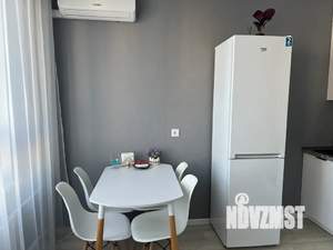 1-к квартира, посуточно, 42м2, 14/22 этаж