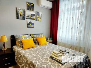 Студия квартира, посуточно, 25м2, 13/13 этаж