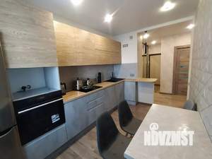 2-к квартира, посуточно, 71м2, 1/17 этаж