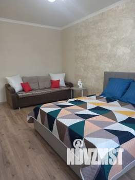 1-к квартира, посуточно, 42м2, 6/12 этаж