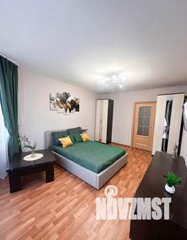 1-к квартира, посуточно, 40м2, 4/10 этаж