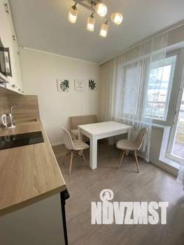 1-к квартира, посуточно, 39м2, 1/1 этаж