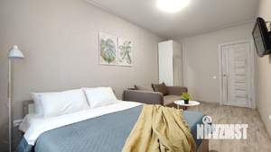 1-к квартира, посуточно, 38м2, 8/19 этаж