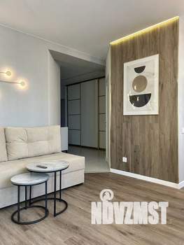 Студия квартира, посуточно, 37м2, 12/18 этаж