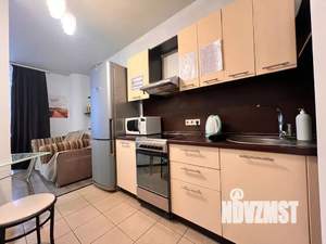 1-к квартира, посуточно, 35м2, 2/15 этаж
