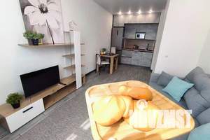 1-к квартира, посуточно, 26м2, 10/18 этаж