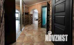 1-к квартира, посуточно, 54м2, 1/1 этаж