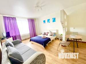 Студия квартира, посуточно, 35м2, 2/15 этаж
