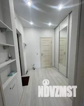 Студия квартира, на длительный срок, 32м2, 11/17 этаж