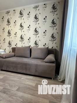 1-к квартира, посуточно, 37м2, 2/9 этаж