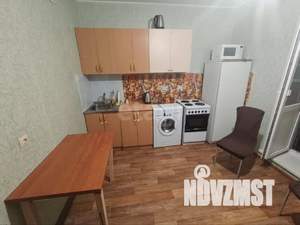 Студия квартира, на длительный срок, 42м2, 3/17 этаж