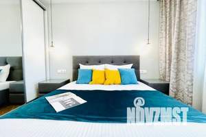 1-к квартира, посуточно, 35м2, 6/18 этаж