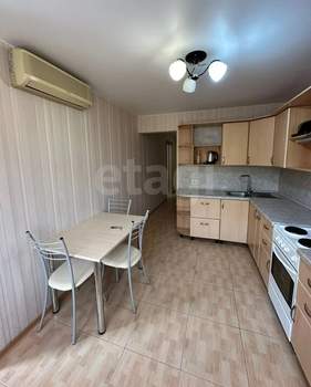 1-к квартира, на длительный срок, 40м2, 4/10 этаж