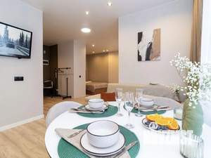 Студия квартира, посуточно, 40м2, 10/23 этаж