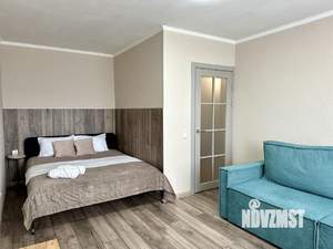 1-к квартира, посуточно, 42м2, 1/1 этаж