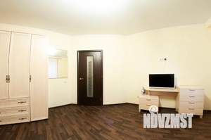 1-к квартира, посуточно, 46м2, 3/15 этаж