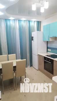 1-к квартира, посуточно, 37м2, 6/14 этаж