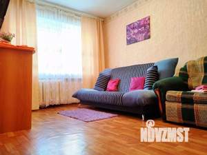 1-к квартира, посуточно, 33м2, 1/1 этаж