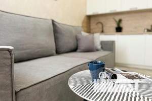 1-к квартира, посуточно, 45м2, 13/23 этаж