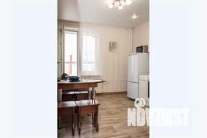 1-к квартира, посуточно, 35м2, 15/16 этаж