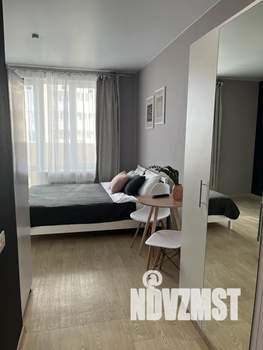 Студия квартира, посуточно, 30м2, 11/20 этаж