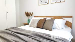 2-к квартира, посуточно, 47м2, 21/25 этаж