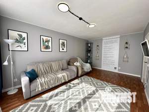 1-к квартира, посуточно, 50м2, 1/1 этаж