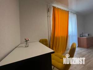 Студия квартира, посуточно, 28м2, 9/19 этаж