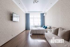 3-к квартира, посуточно, 140м2, 1/1 этаж