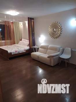 1-к квартира, посуточно, 44м2, 8/9 этаж