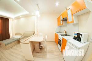 Студия квартира, посуточно, 40м2, 7/20 этаж