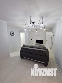 2-к квартира, посуточно, 44м2, 2/5 этаж