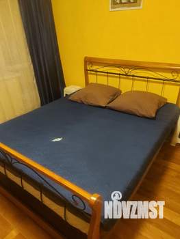 Студия квартира, посуточно, 20м2, 1/9 этаж