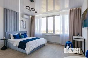 Студия квартира, посуточно, 35м2, 18/25 этаж