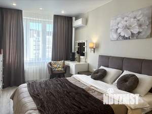 1-к квартира, посуточно, 42м2, 16/21 этаж