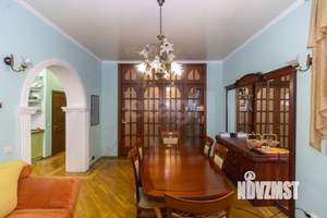 3-к квартира, на длительный срок, 148м2, 4/5 этаж