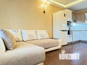 1-к квартира, посуточно, 50м2, 1/1 этаж