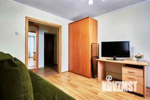 2-к квартира, посуточно, 54м2, 1/1 этаж