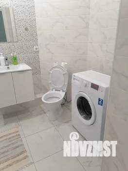 1-к квартира, посуточно, 42м2, 8/15 этаж