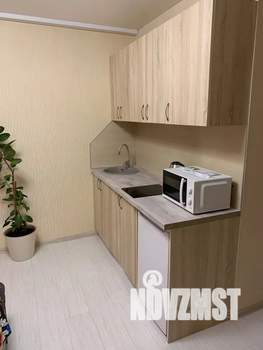 Студия квартира, посуточно, 25м2, 1/9 этаж